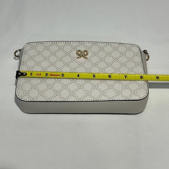 Nine West Cosmetic Wallet Pouch - NEW, No strap, No logo. - Picture 6 of 8